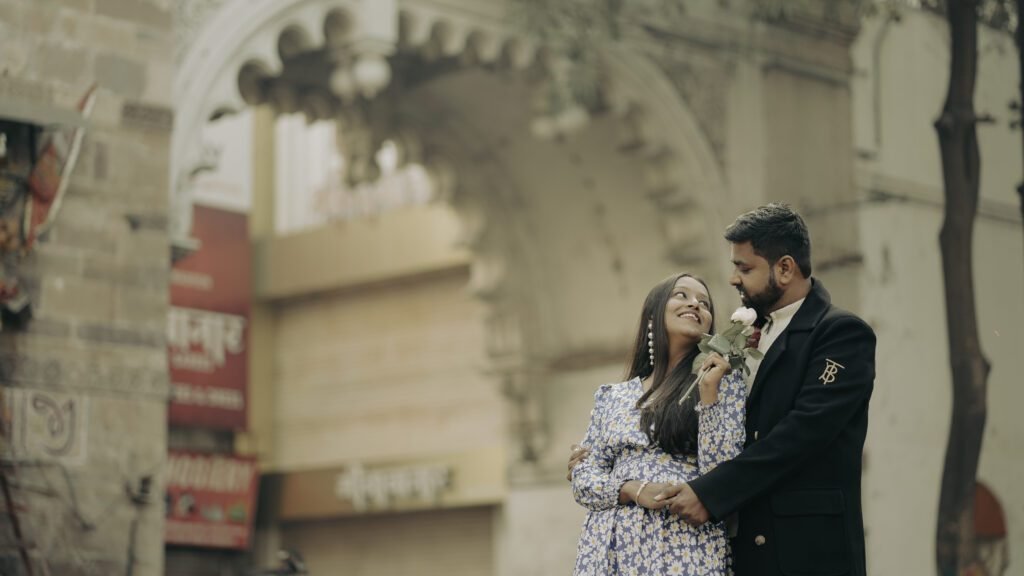 Best Pre Wedding Shoot Locations in Vadodara – From Street Romance to Royal Backdrops 24 Prewedding