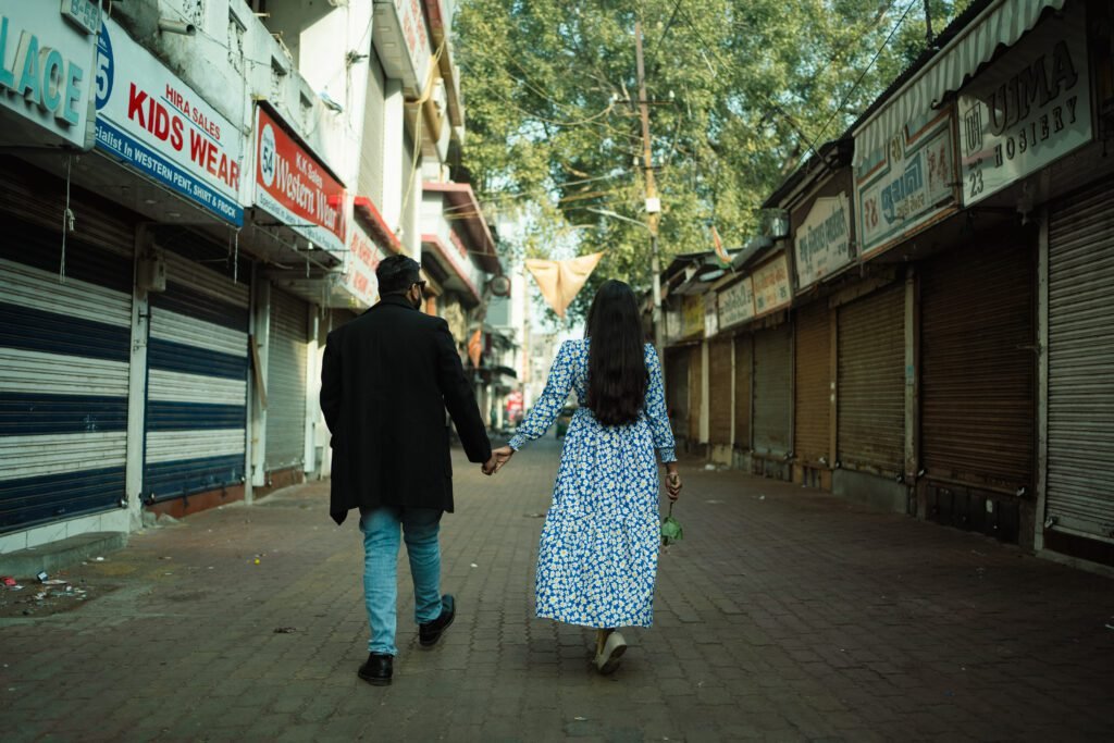 Best Pre Wedding Shoot Locations in Vadodara – From Street Romance to Royal Backdrops 18 Pre Wedding Shoot Locations in Vadodara