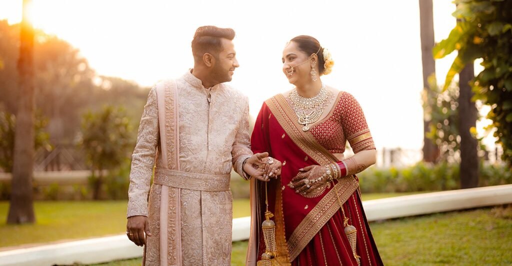 Natural candid wedding photography poses in Vadodara