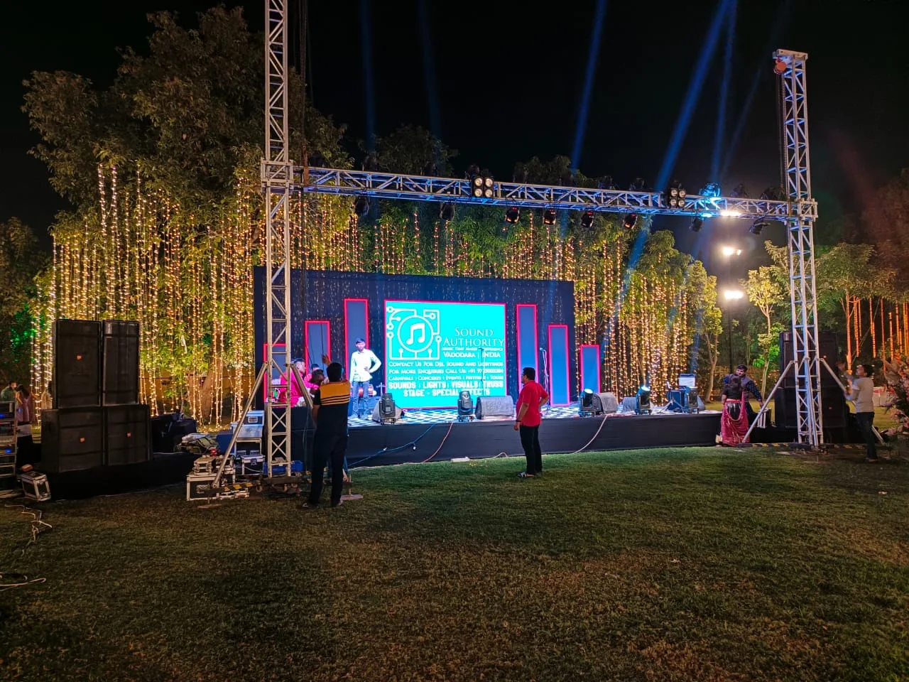 Best Party Plots in Vadodara for Wedding – Beautiful Venues for Your Big Day 7 Party Plots in Vadodara for Wedding | outdoor wedding party plot Vadodara.